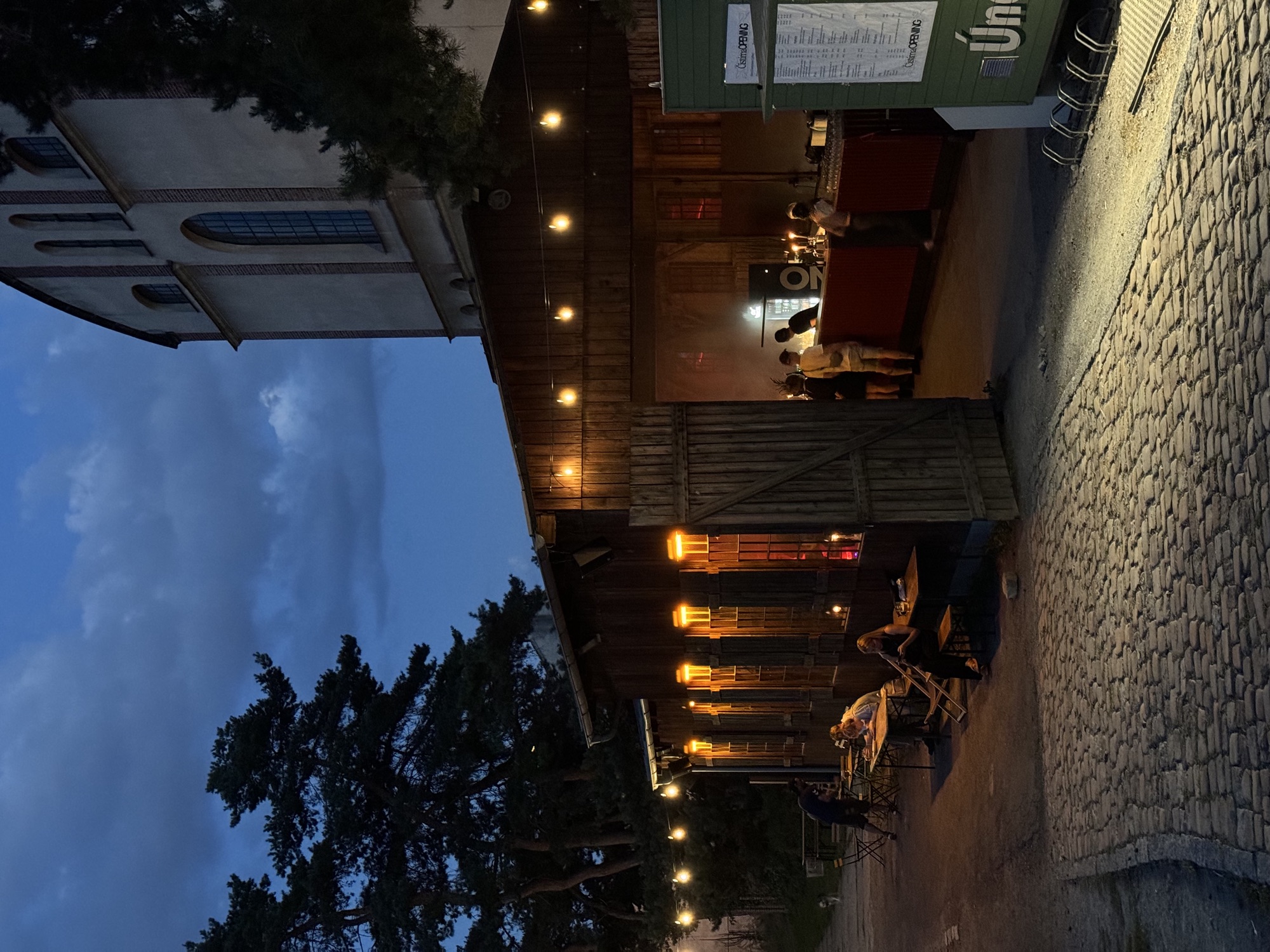 Louka — fotka 10
